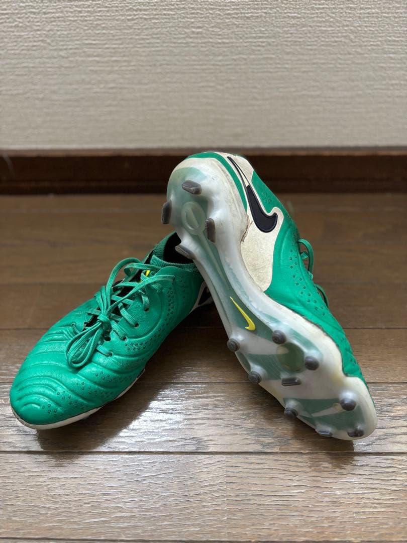 ナイキ サッカースパイク ティエンポ レジェンド 10 エリート FG