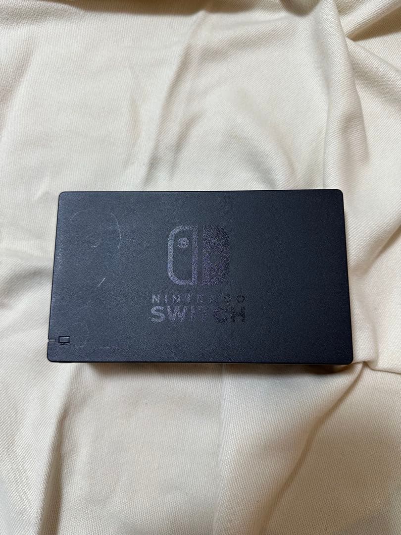 Nintendo Switch 本体 グレー（micro SD64GB付き）