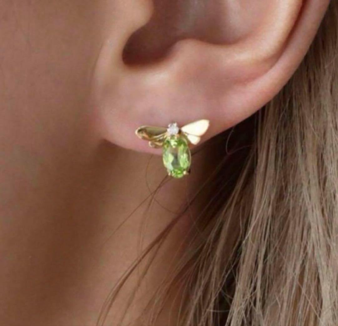 Bijou de M ミツバチピアス（ペリドット） ピアス(片耳用)