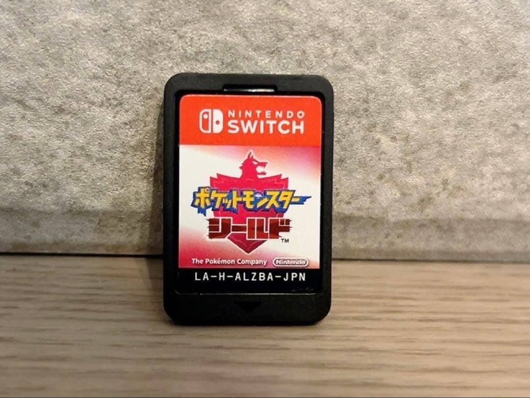 【ポケモンソフト＋SDカード付】Nintendo Switch 本体　3点セット