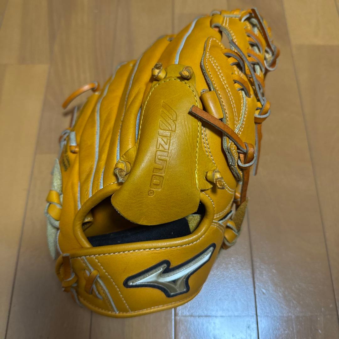 M*0様 Mizuno Global Elite 軟式グローブ オレンジ