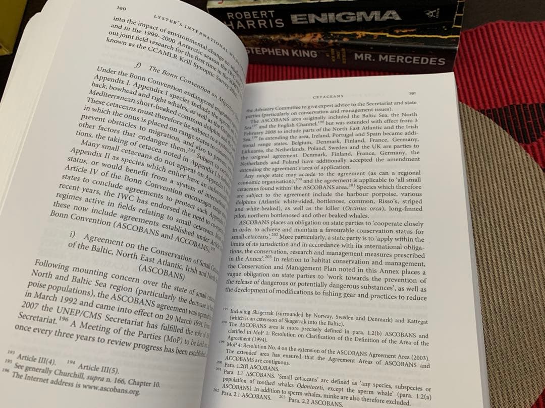 洋書 Lyster's International Wildlife Law