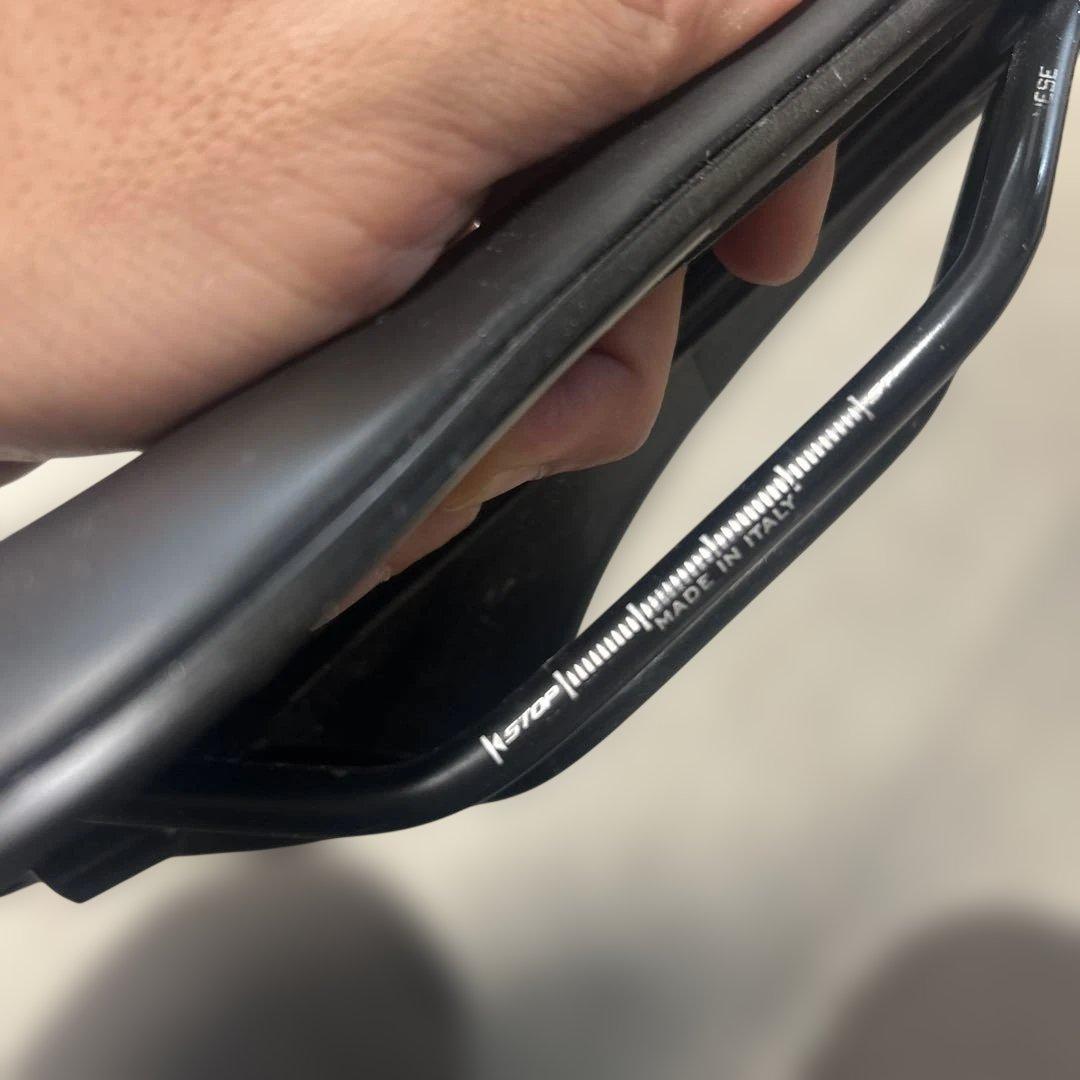 Selle Italia セライタリア NOVUS BOOST スーパーフロー