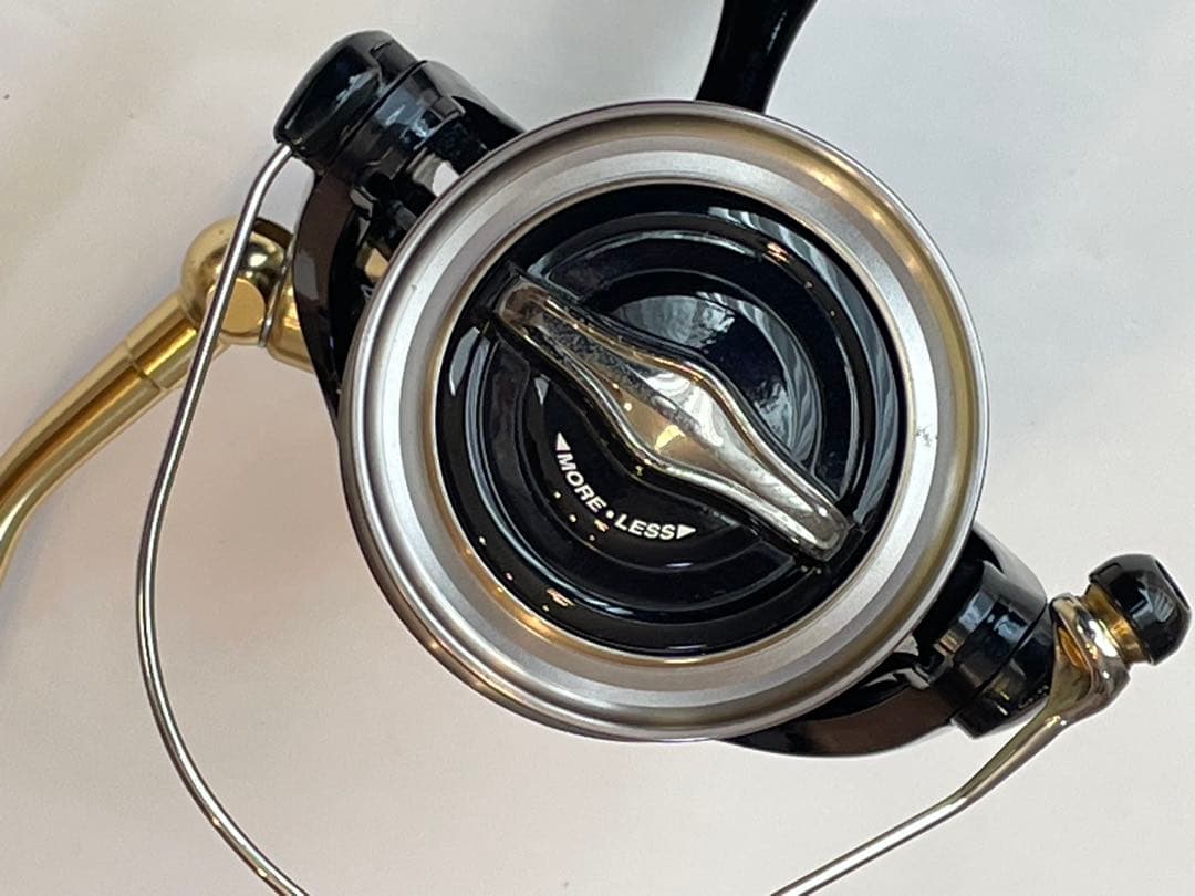 リール SHIMANO BULL'S EYE XT9120