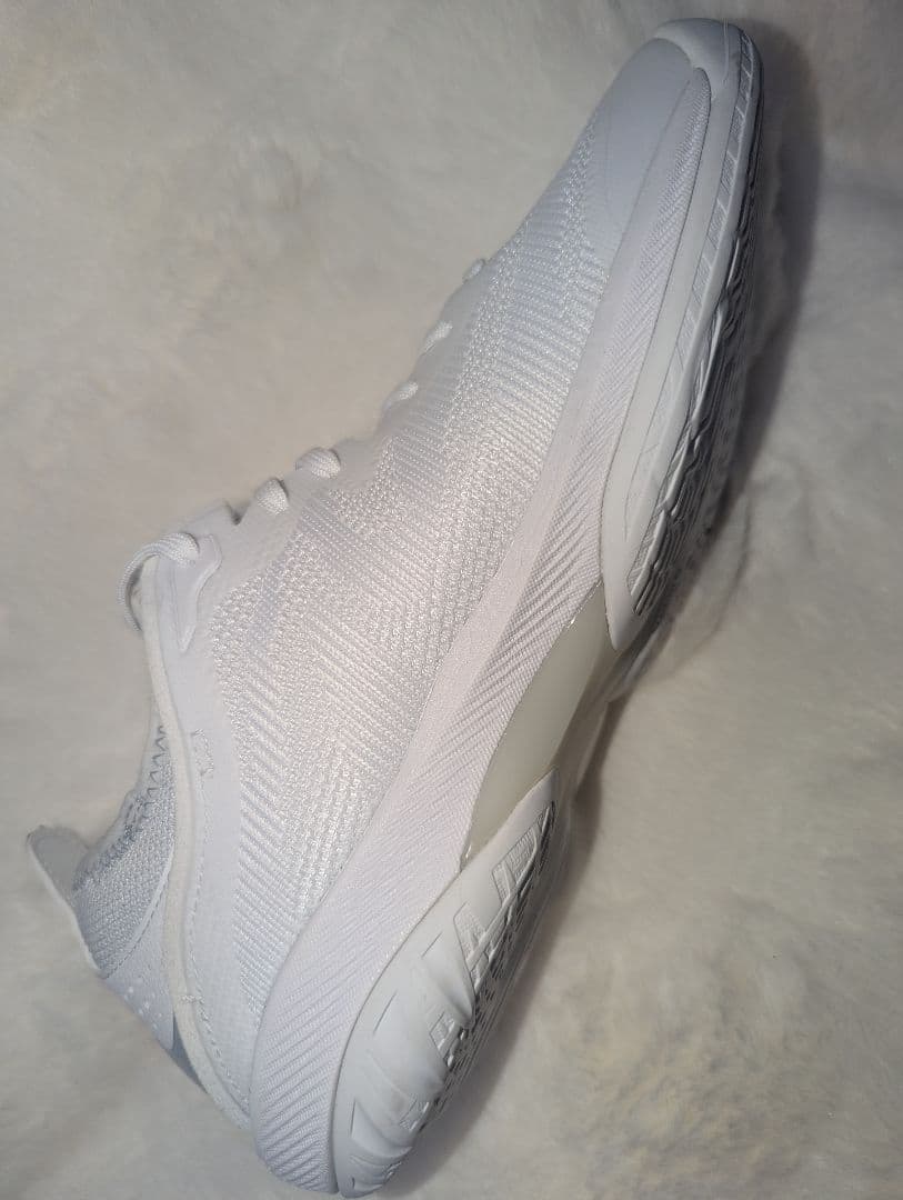 【未使用品】asics グライドノヴァFF３　26.5cm ホワイト