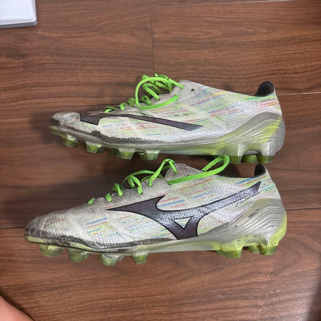 Mizuno アルファJapanサッカーシューズ スパイク シルバー/グリーン