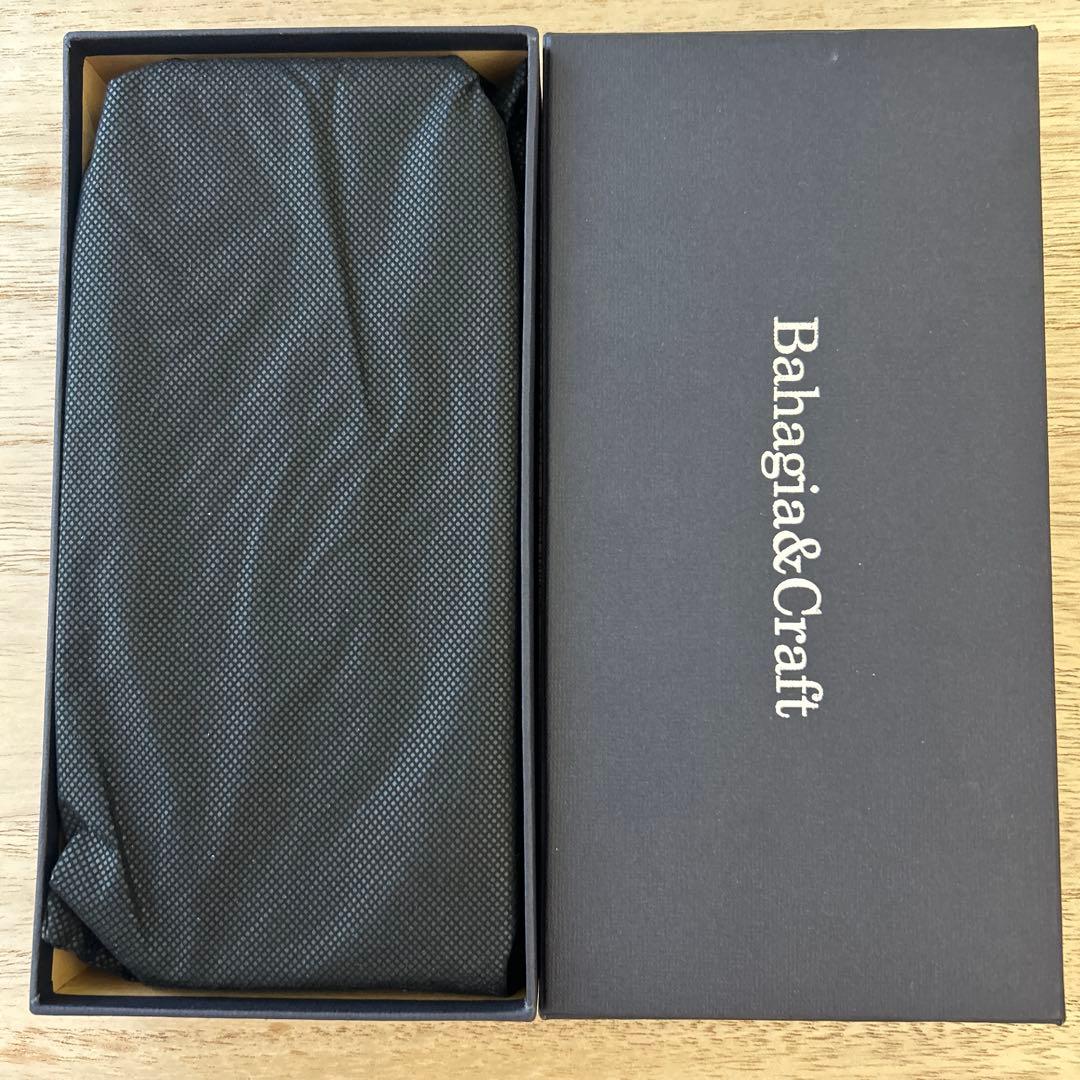バハギア　Bagagia&Craft ラウンドジップペンケース　クレイジーホース
