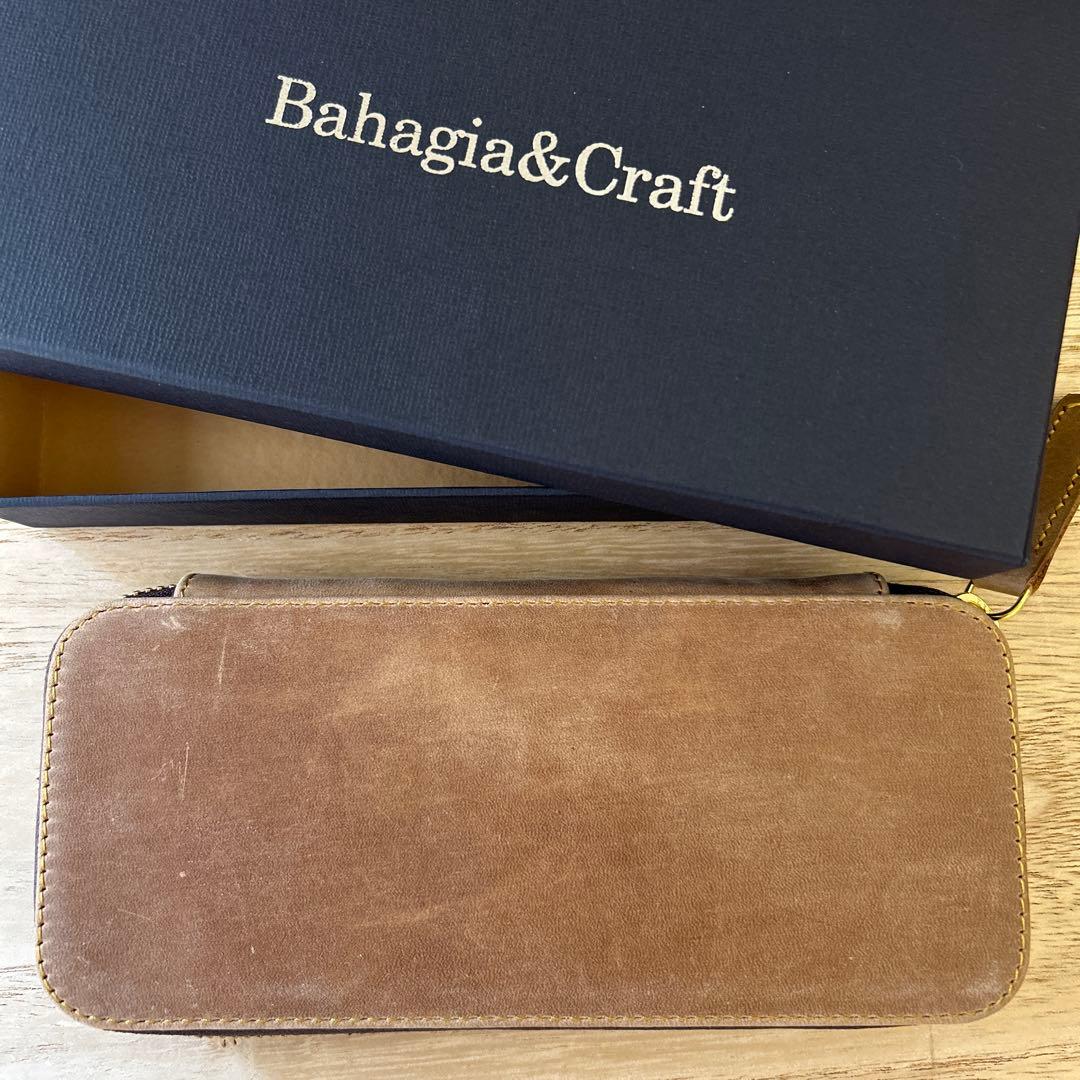 バハギア　Bagagia&Craft ラウンドジップペンケース　クレイジーホース