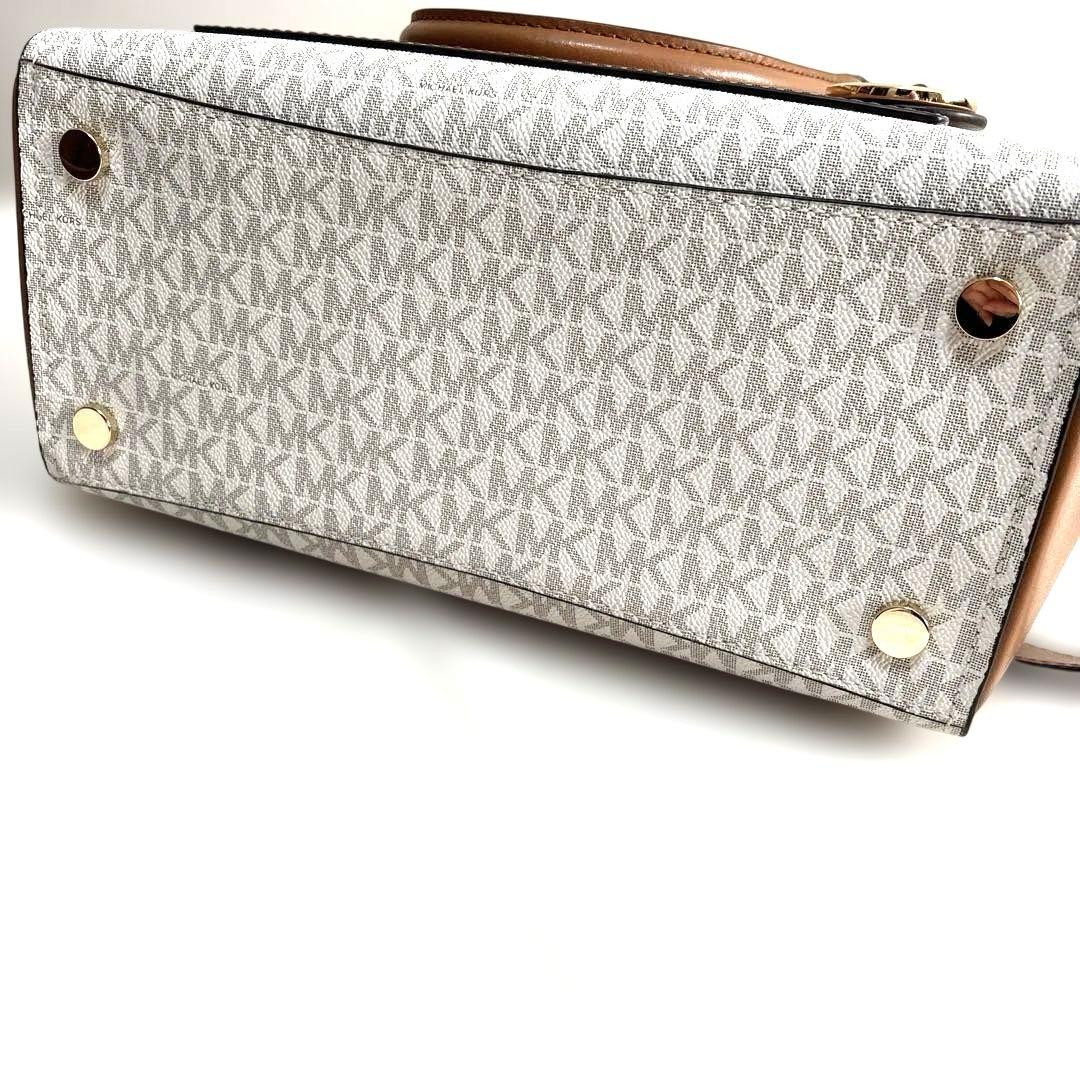 【美品✨】MICHAEL KORS　バッグ　3回程使用　便利な肩掛け紐付き