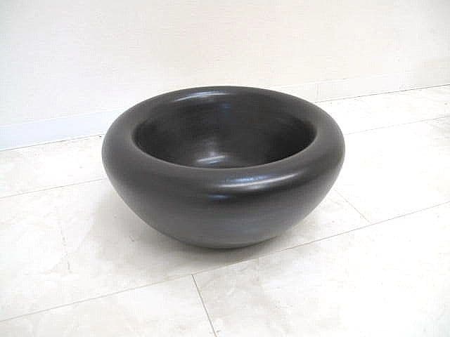 【展示品】カッシーナ 「サヤスカ」 陶磁器 フラワーベース 花器 インテリア