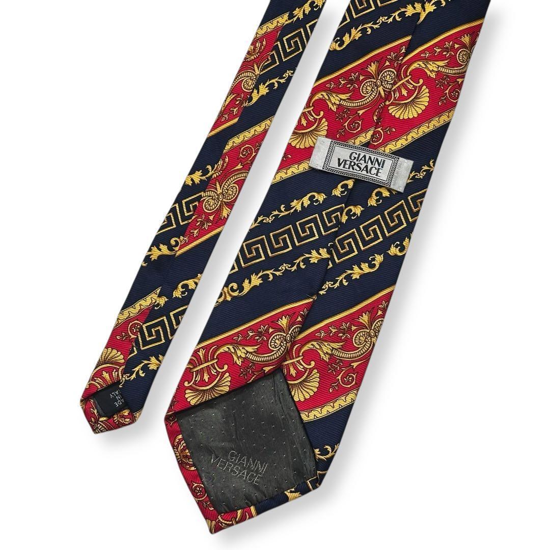 美品✨GIANNI VERSACE ネクタイ　グレカ　バロック　ゴージャス