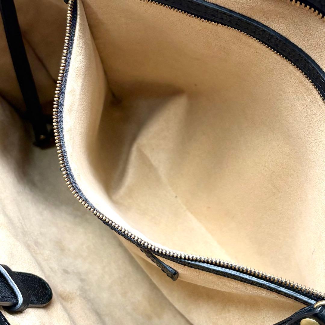 【美品】ガンゾ トートバッグ GD 縦型 レザー ブラック