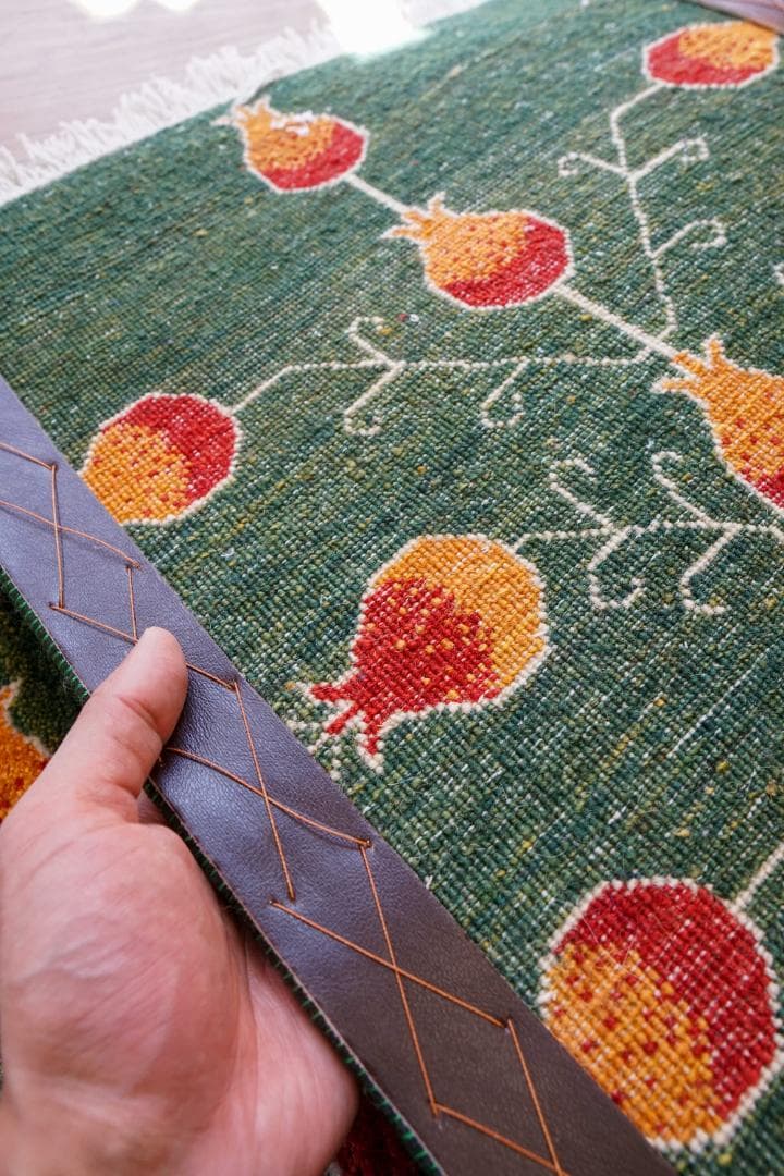 ペルシャ絨毯 カシュクリギャッベ リズバフトギャベ 117×43cm ランナー