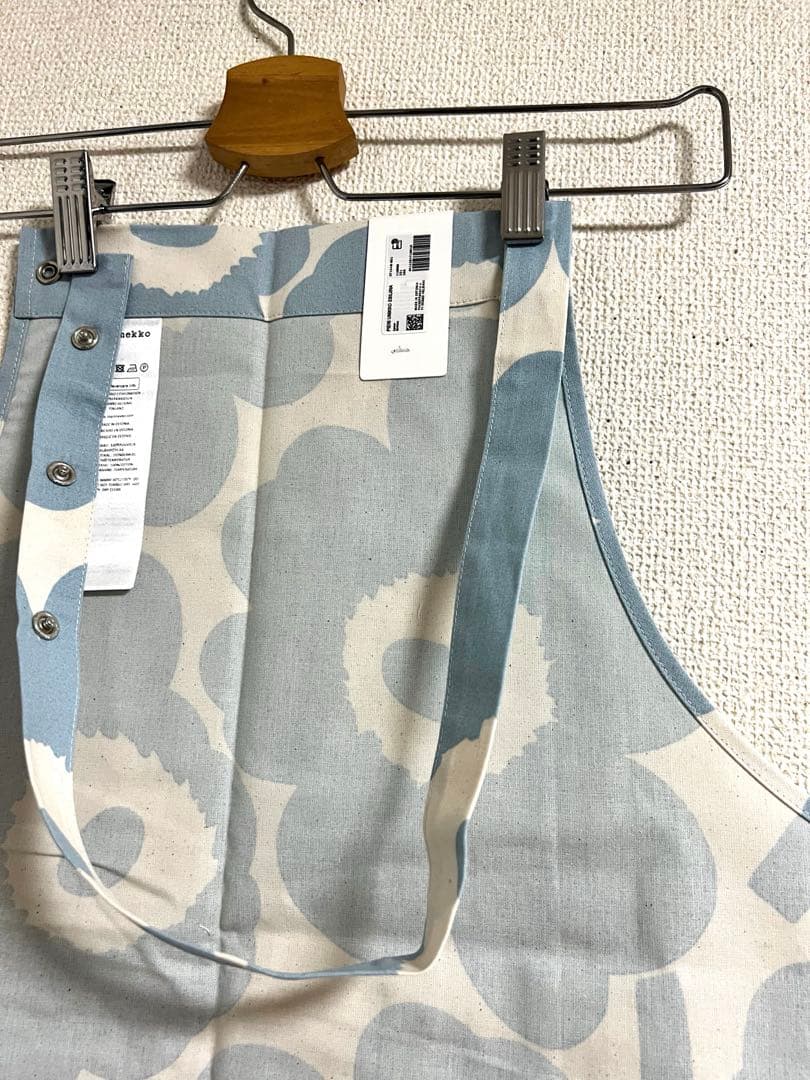 ☆新品未使用☆マリメッコ　marimekko エプロン　ウニッコ