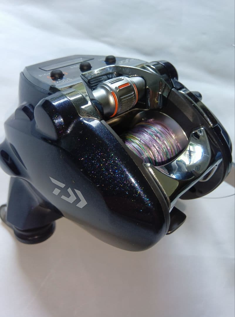 Daiwa LEOBRITZ 200J 電動リール 右ハンドル