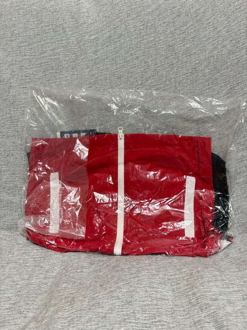 S ☆新品　トミーフィルフィガー　サイドオープン ウィンドジャケット　レディース