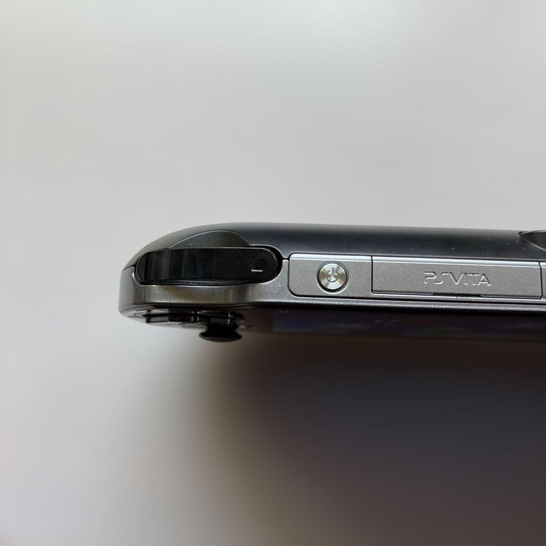 【美品】　PSVITA PCH-1000 クリスタル・ブラック 箱付き
