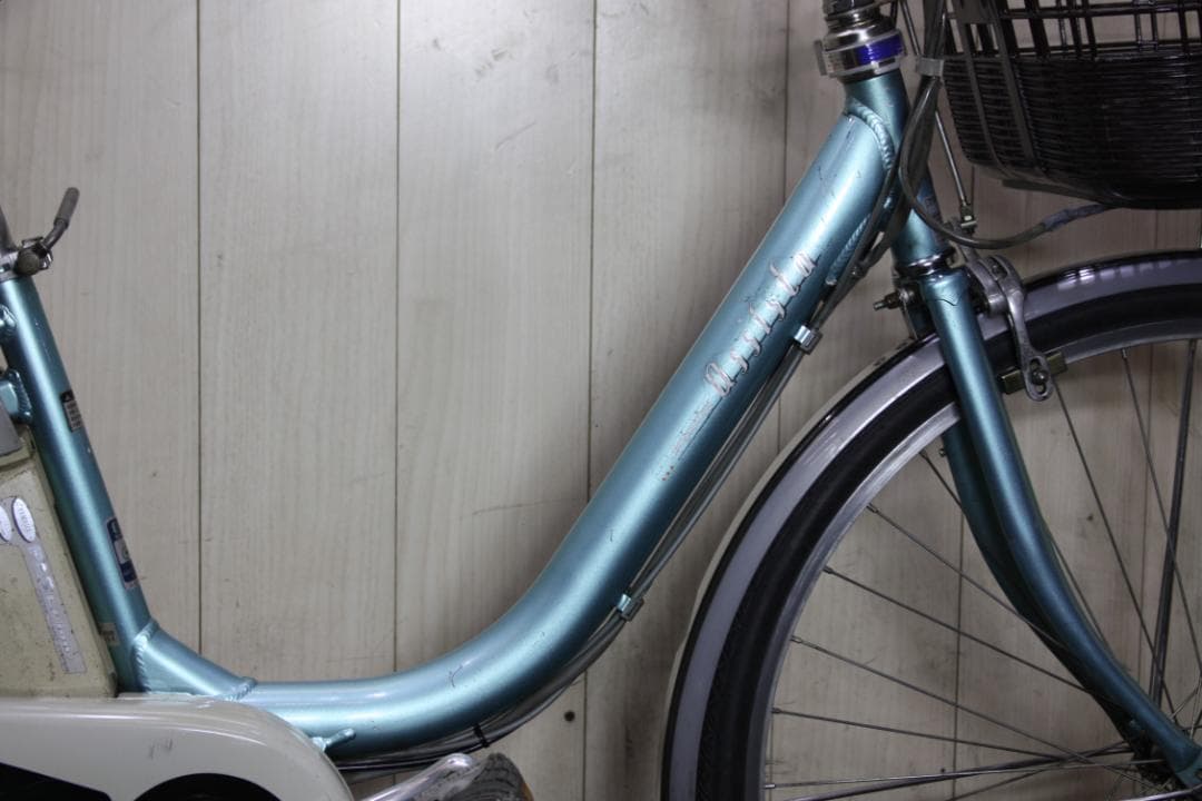 ブリヂストン A22アシスト 大容量8.1AH 26インチ3段 LED BLUE