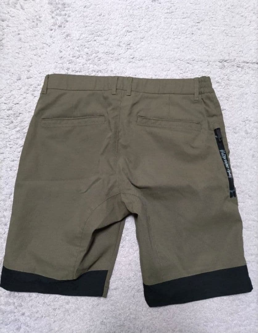 SY32ゴルフ ストレッチ　ハーフパンツ　カーキ