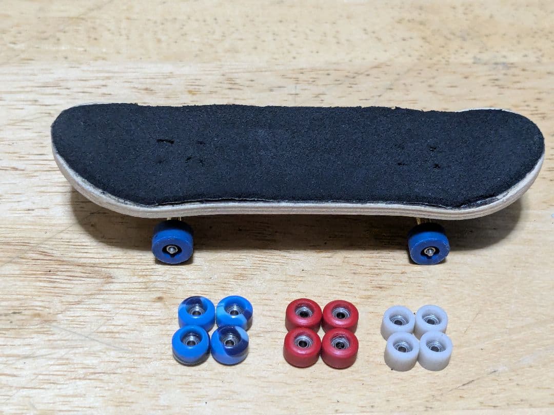 Blind 指スケ　techdeck ブラックリバー　black