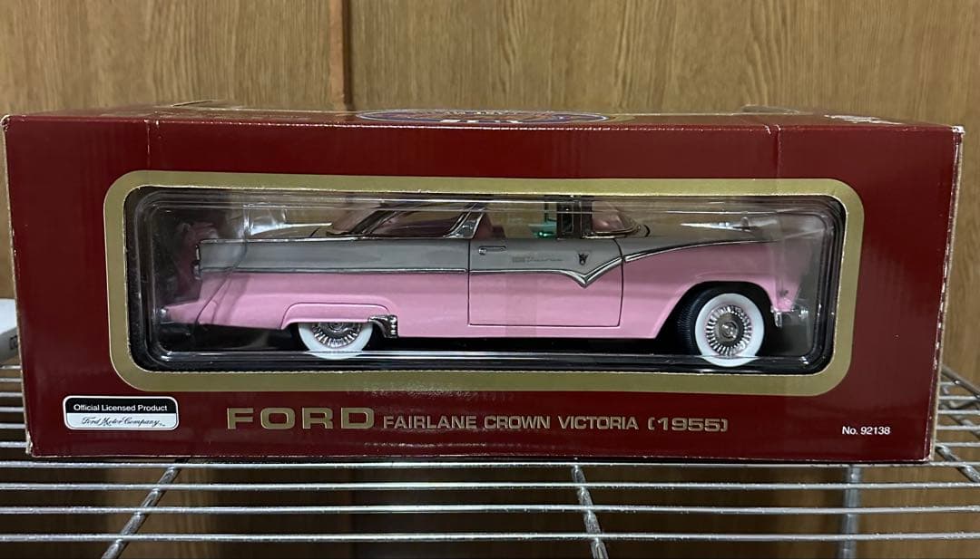 値下げ可！FORD Fairlane Crown Victoria (1955)