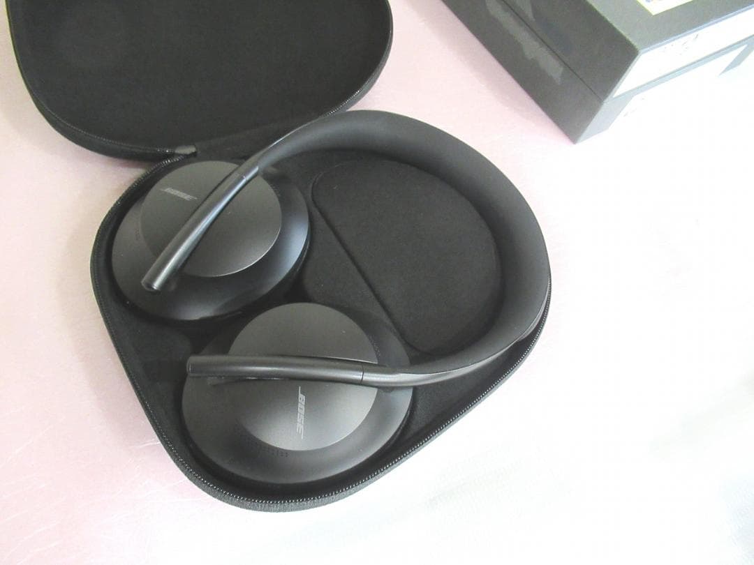 美品　Bose NC700　イヤホン・ヘッドホン