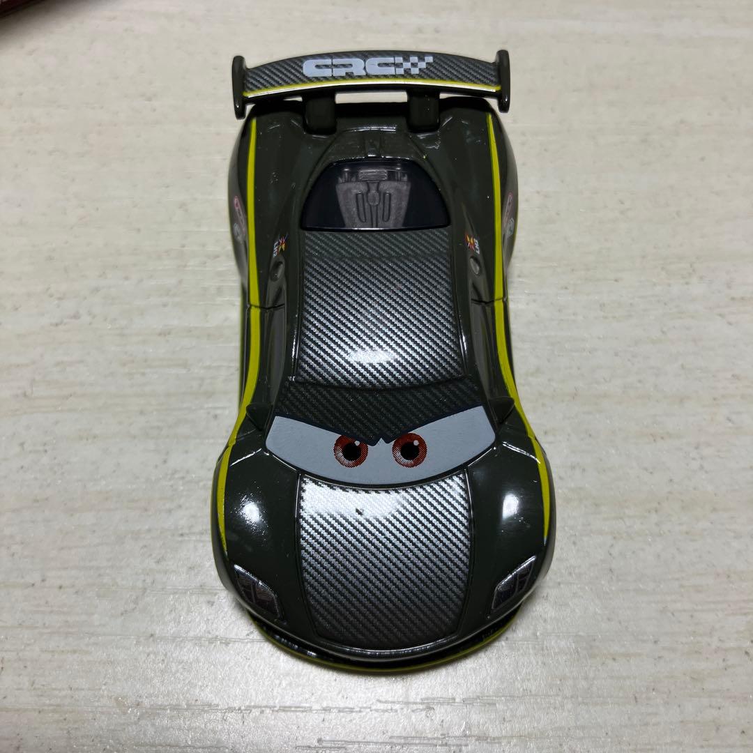 カーズ　トミカ　ルイス・ハミルトン　カーボンレーサータイプ