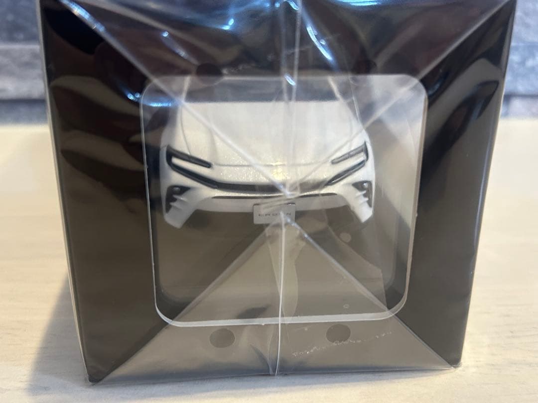 ★未使用品★トヨタ クラウンスポーツ サンプル ミニカー