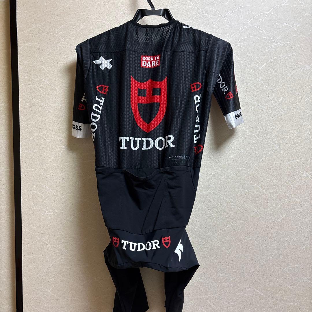 選手支給品　TUDOR ウェア　ワンピース　sサイズ