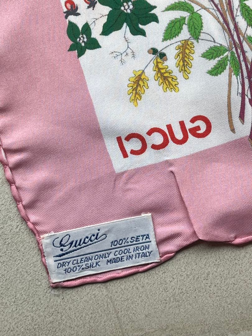 【新品未使用】GUCCIスカーフ 花柄 フローラ ピンク シルク100%スカーフ