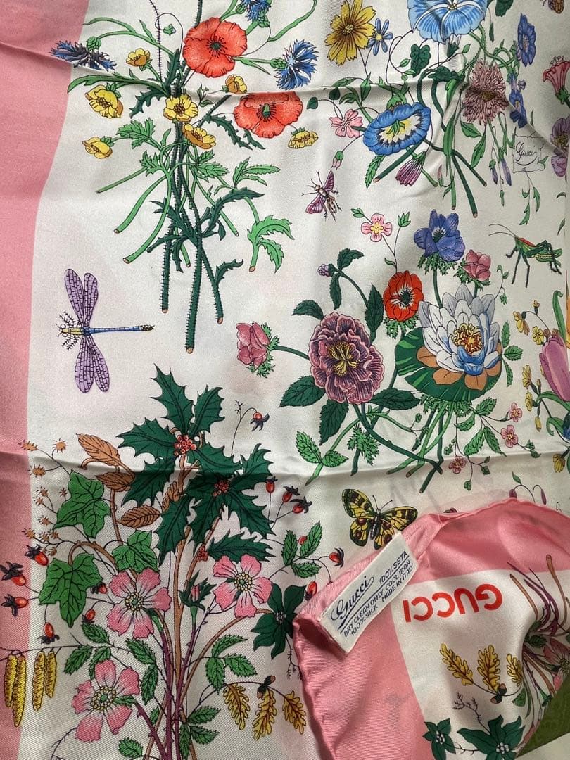 【新品未使用】GUCCIスカーフ 花柄 フローラ ピンク シルク100%スカーフ