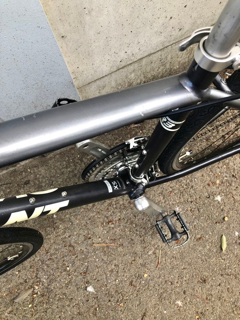 【美品・整備済】GIANT ESCAPE R3 24速 クロスバイク CT430