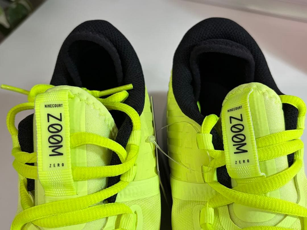 新品未使用品⭐︎NIKE ナイキコートエアズームゼロ　テニスシューズ　26cm