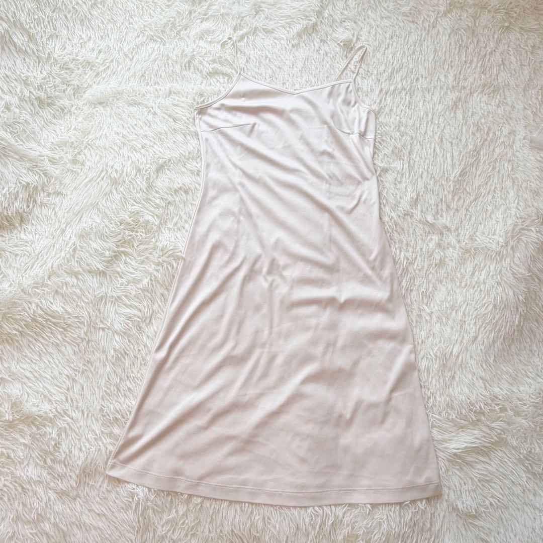 美品　LILY BROWN ラッフルフリルティアードシャツワンピース　ホワイト