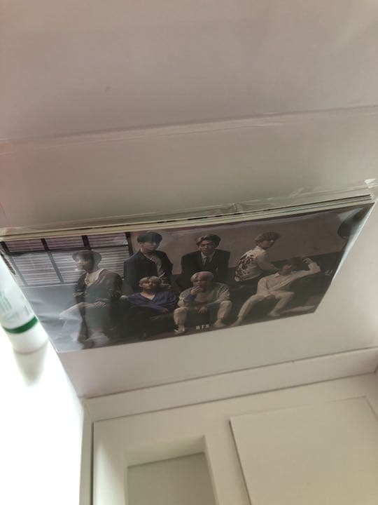 BTS 香水　ジンくん