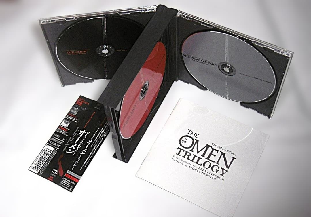 美品！３枚組CD　帯　「オーメン・トリロジー」サントラ　デラックス・エディション