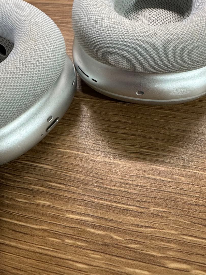 ヘッドホン AirPods Max