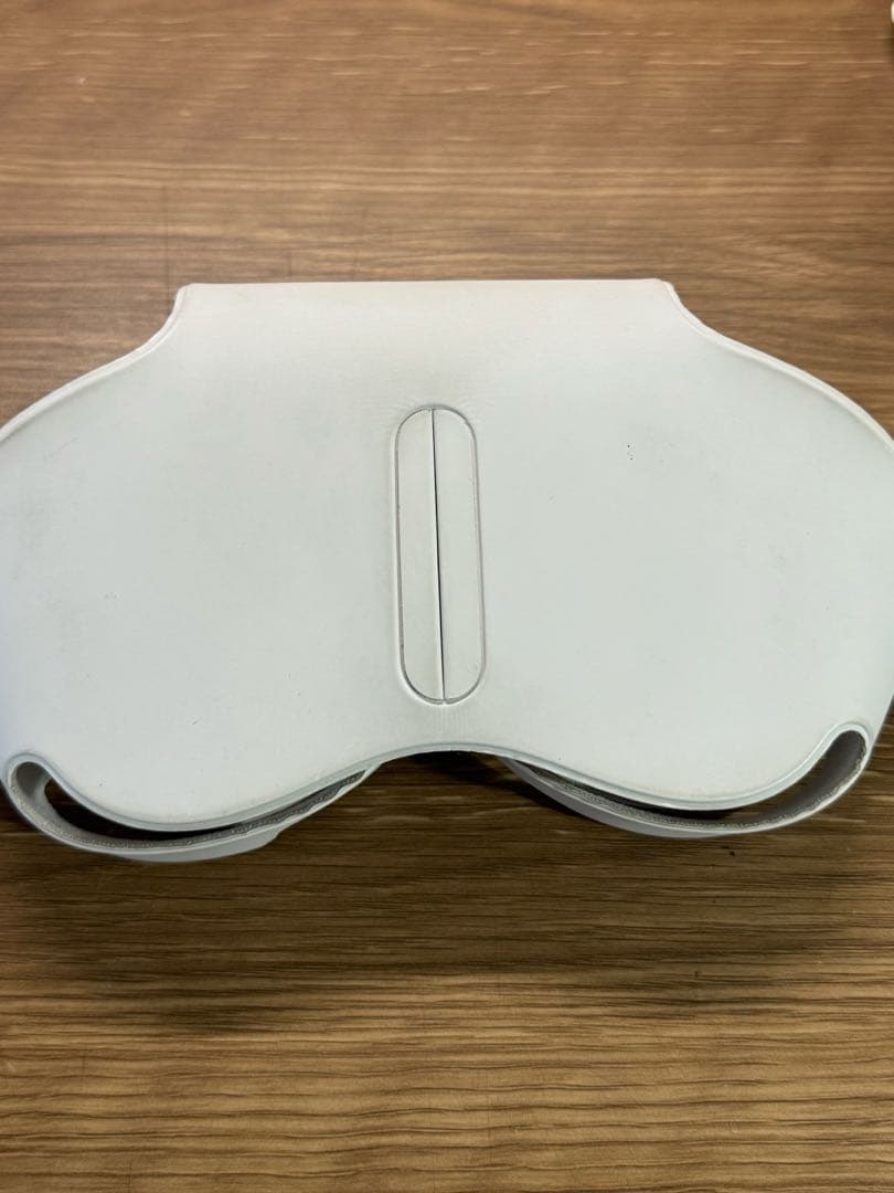 ヘッドホン AirPods Max