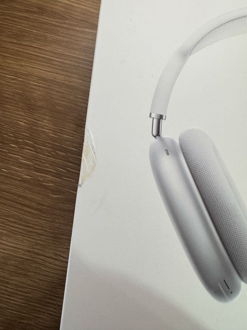ヘッドホン AirPods Max