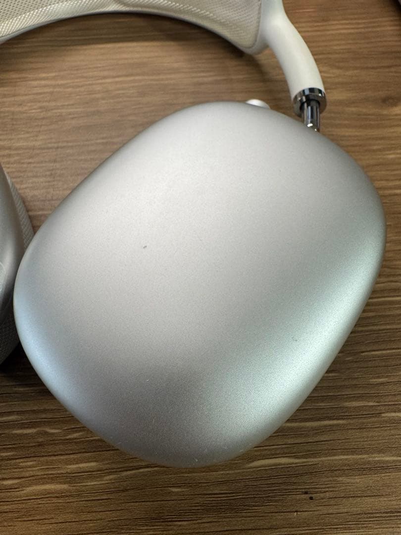 ヘッドホン AirPods Max