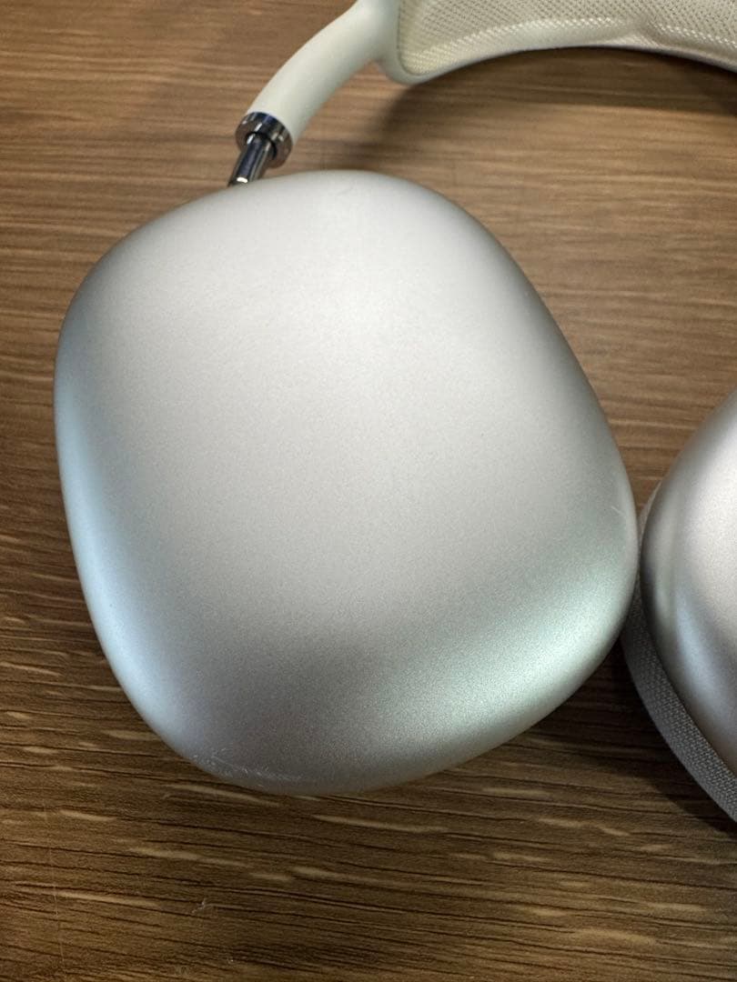 ヘッドホン AirPods Max