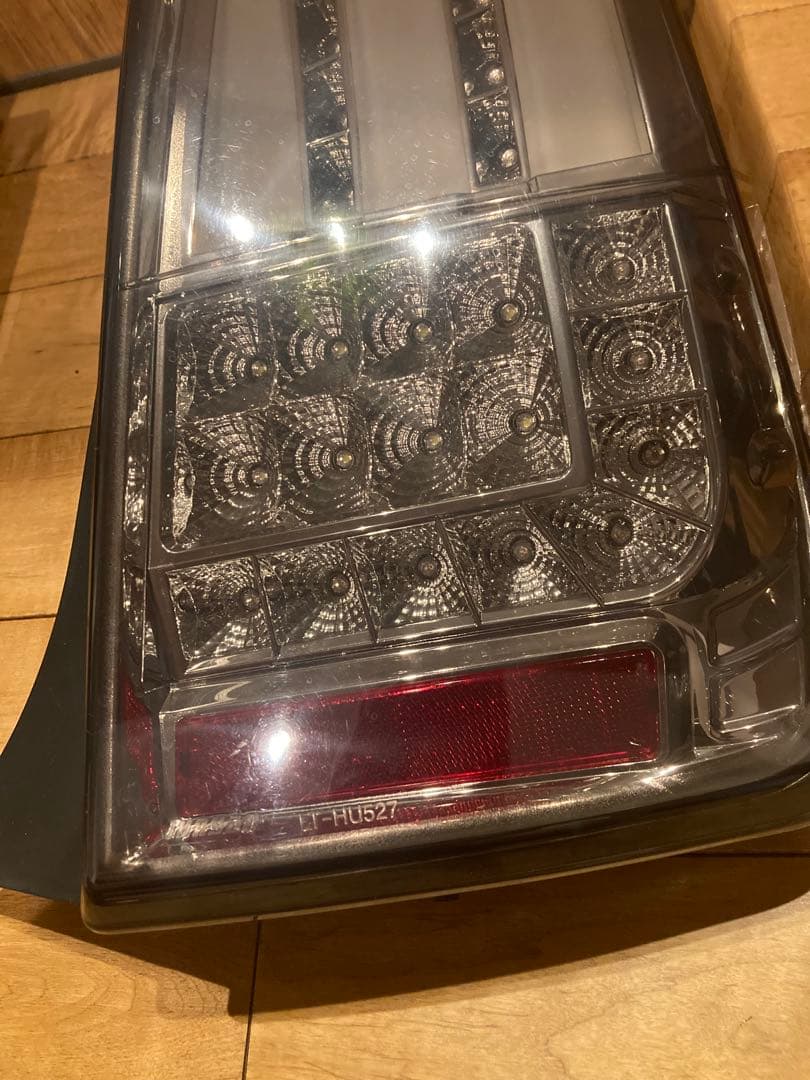 プリウス30 テールライト ZVW30 LED 左右セット LT-HU527