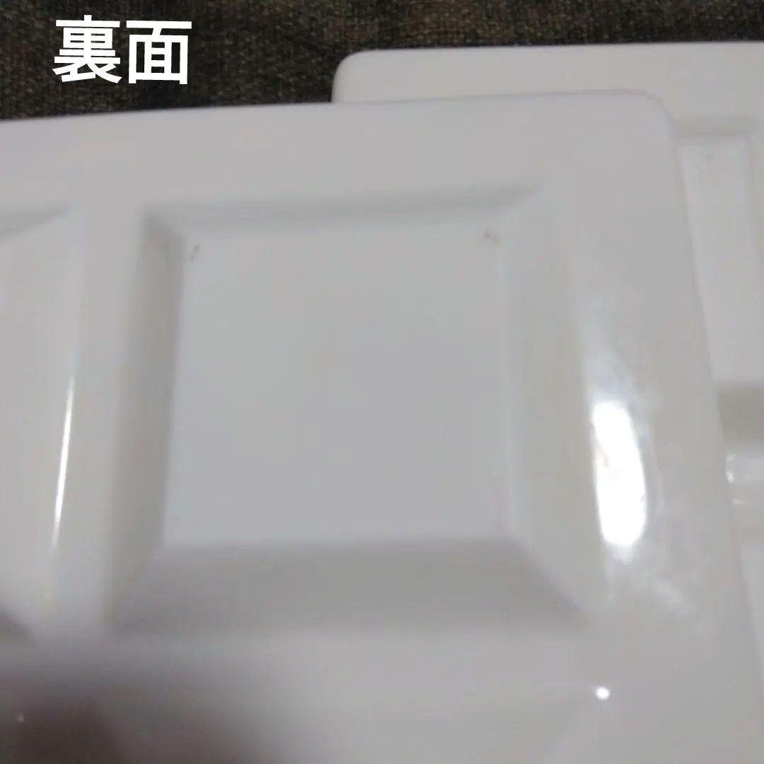 レトロ 9つの区画に分かれ白い色仕切り皿10枚ワンプレートで活躍