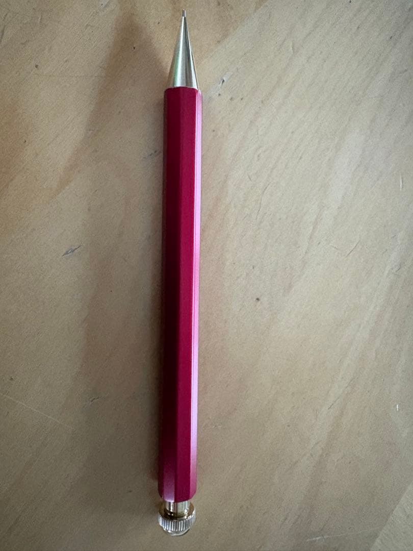 カヴェコスペシャル レッド　0.5mmシャープペン