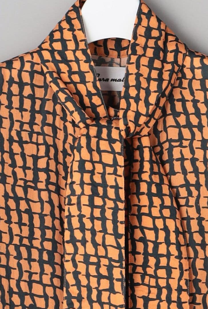 新品 サラマリカ(ヌキテパ)CRAZE PATTERN PRINTワンピース