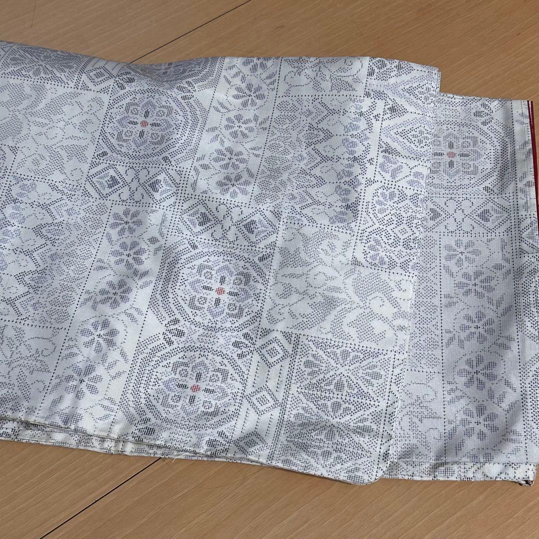 着物リメイク 白大島紬(7マルキ)から袖なしカシュクールワンピース