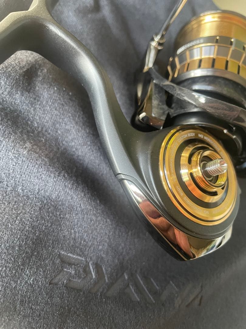 issei0126出品 ダイワ製 19セルテート・カスタムボディ SLP