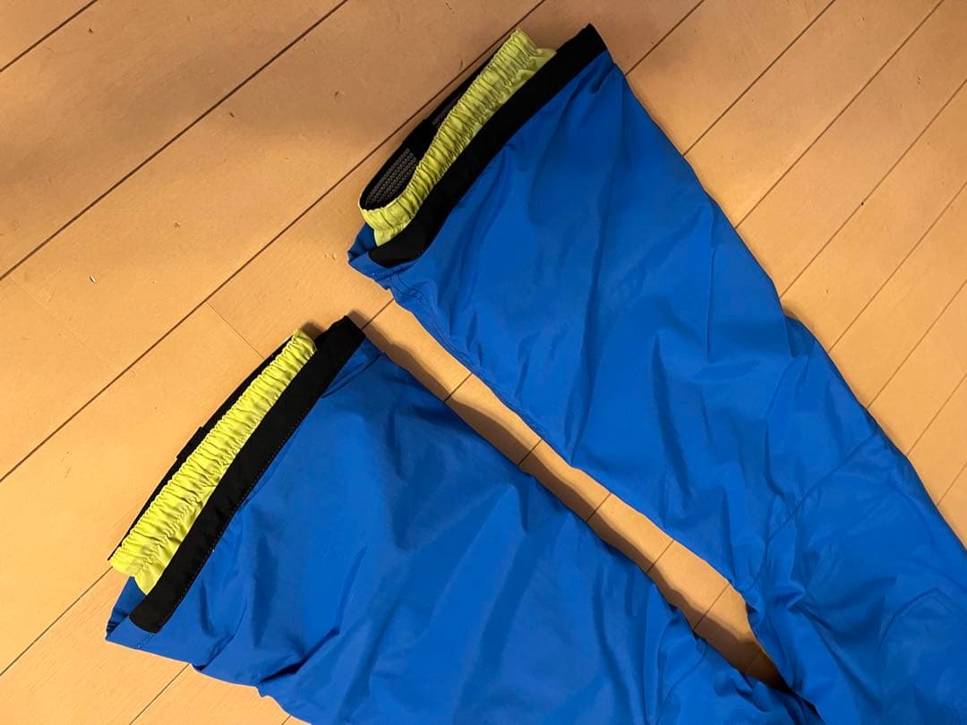 BURTONキッズスノーウェア140