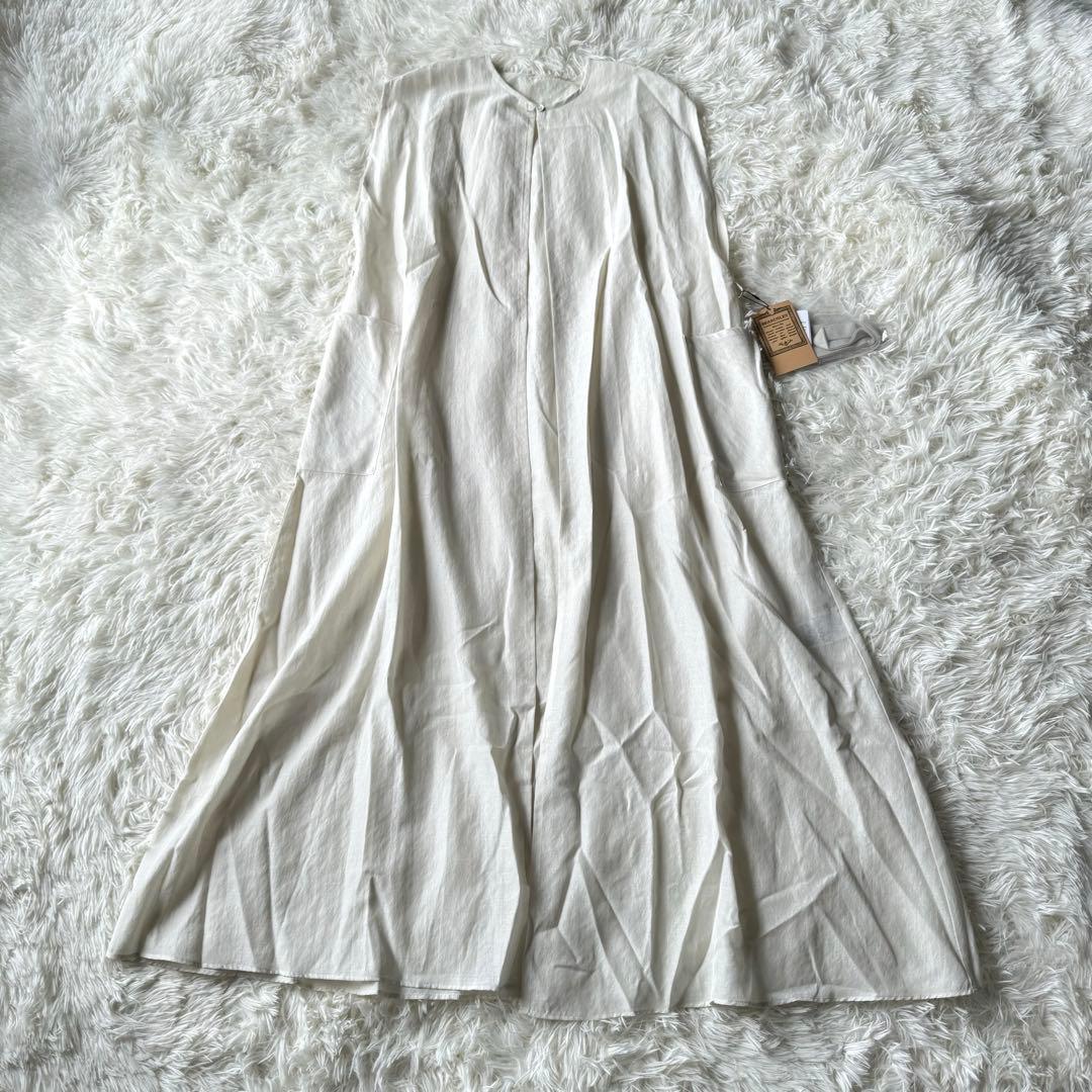 【新品未使用】BEARDSLEY ビアズリー　シアーロングジレ　アイボリー