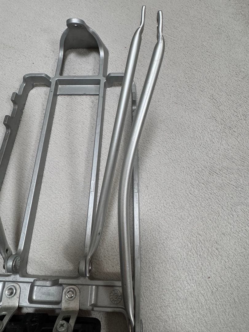 【値下げ】Brompton シルバー荷台 テールライト付き